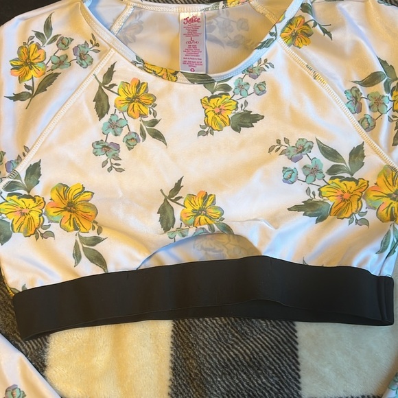 Justice Floral Cropped Rashguard with Cutout. Size L (12/14) - Picture 5 of 12